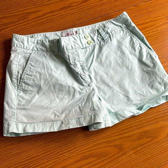 Vineyard Vines Pants - NWOT Woman’s Vineyard Vines Mint Shorts